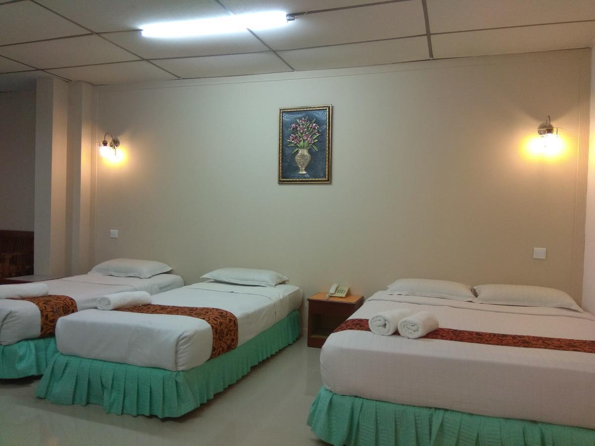Hotel K T Mutiara Kuala Terengganu Kültér fotó