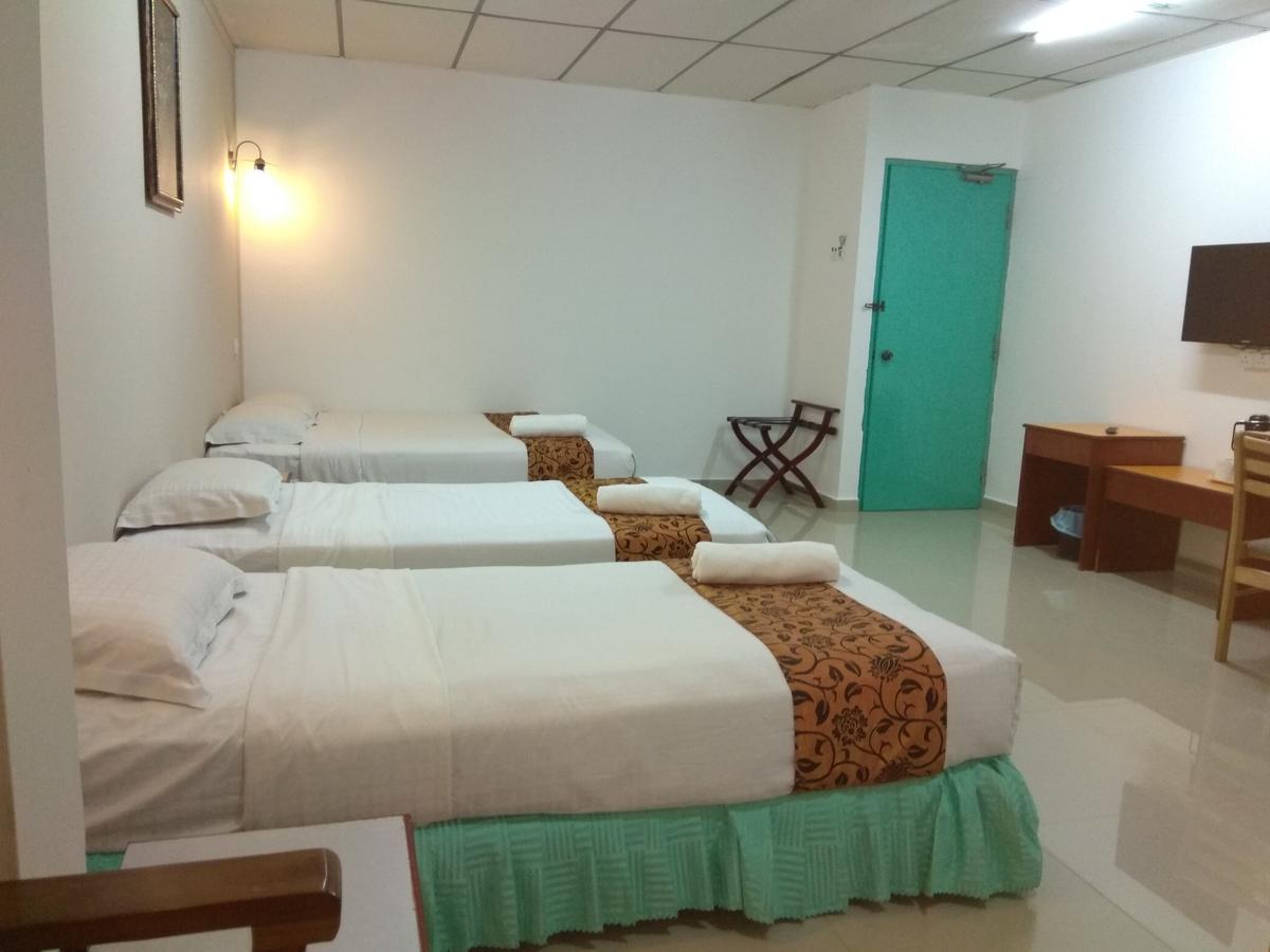 Hotel K T Mutiara Kuala Terengganu Kültér fotó